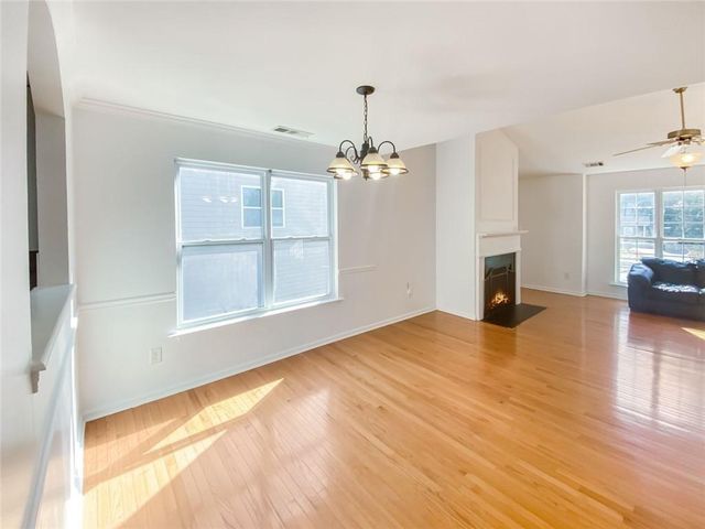 1068 S Gordon Road, Austell, GA 30168