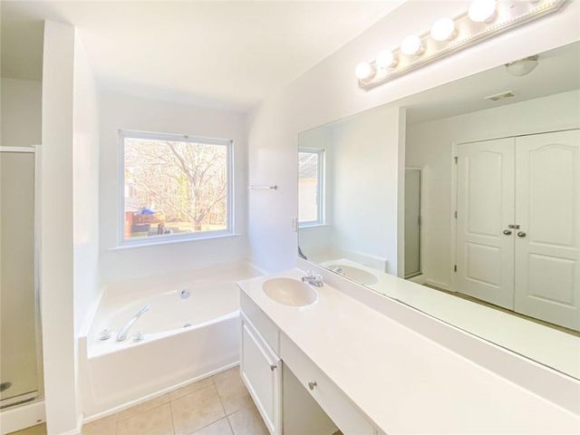 1068 S Gordon Road, Austell, GA 30168