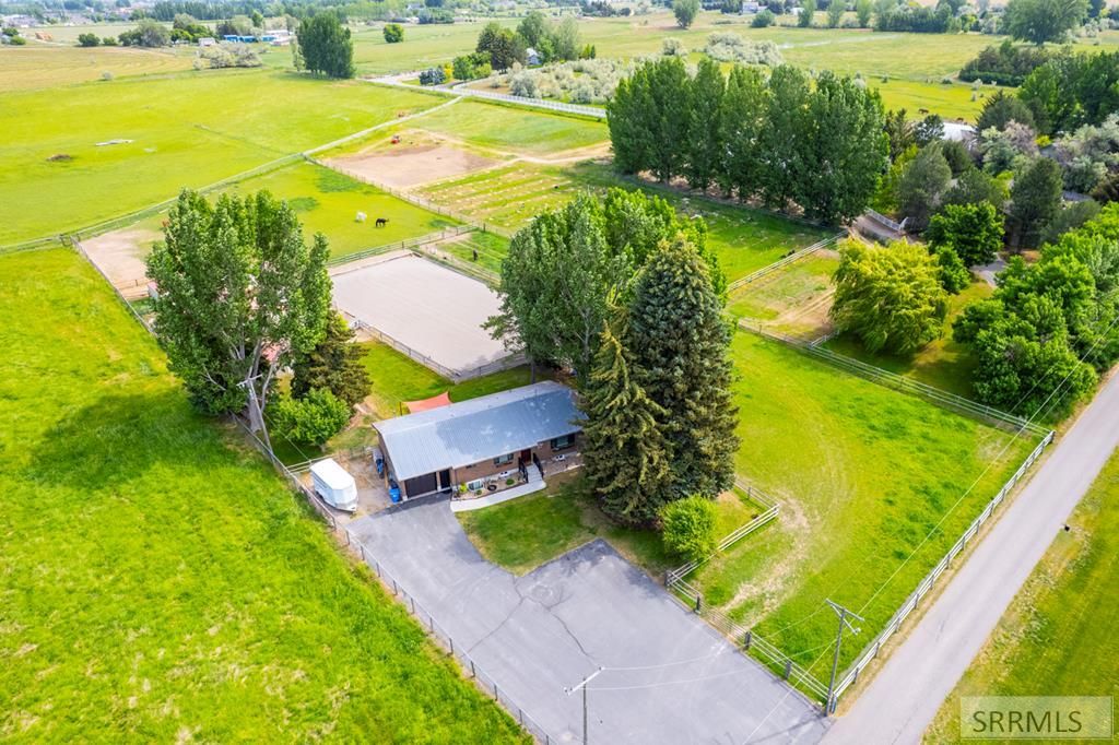 4665 E Bailey Lane, Ammon, ID 83406