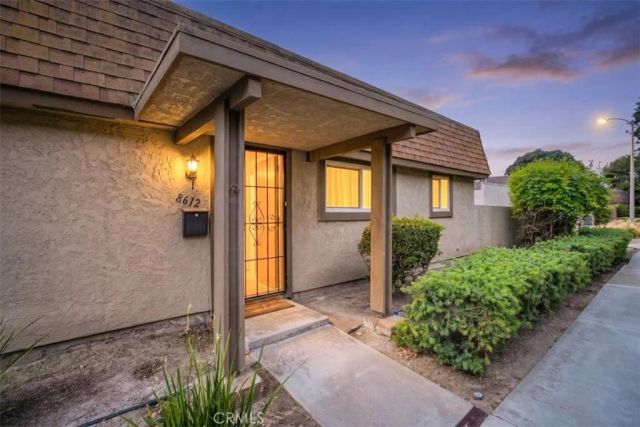 8612 Devon, La Palma, CA 90623