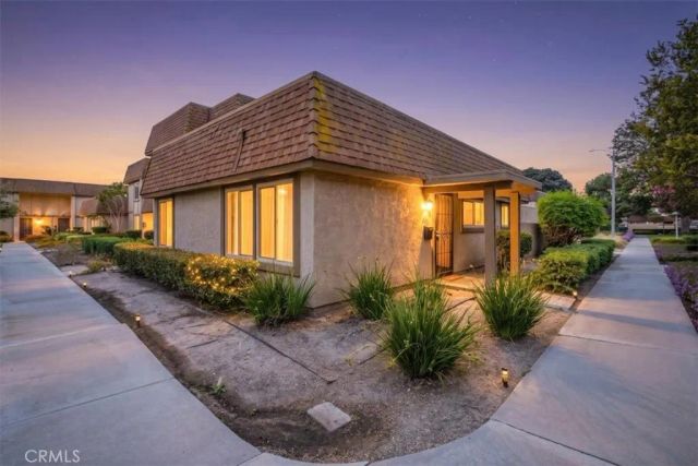 8612 Devon, La Palma, CA 90623