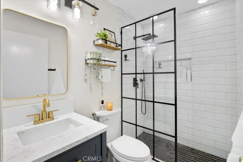 8612 Devon, La Palma, CA 90623