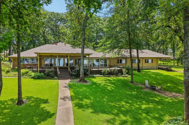 352 County Road 1299, Yantis, TX 75497