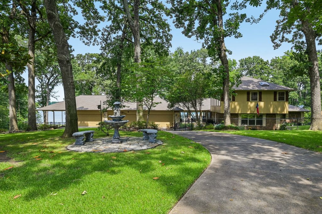 352 County Road 1299, Yantis, TX 75497