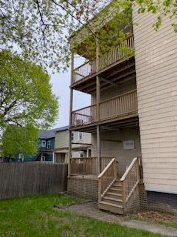 7 Shawmut Street 4, Lewiston, ME 04240 — photo 4