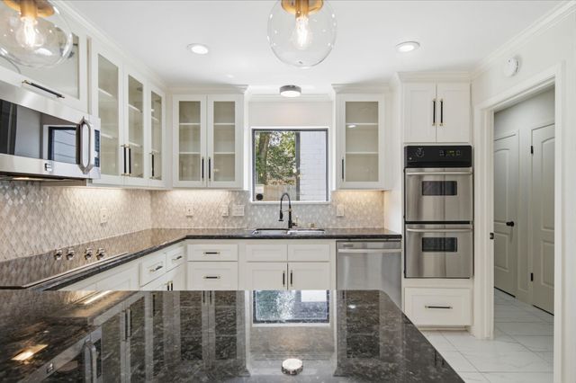 10731 Villa Lea Lane, Houston, TX 77071