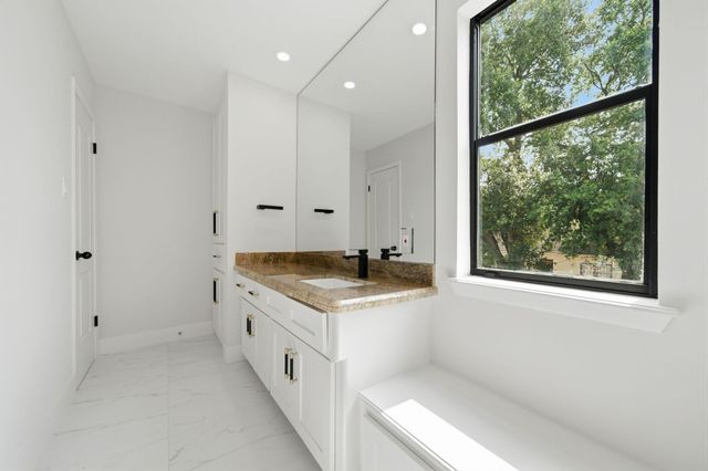 10731 Villa Lea Lane, Houston, TX 77071