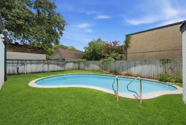 10731 Villa Lea Lane, Houston, TX 77071