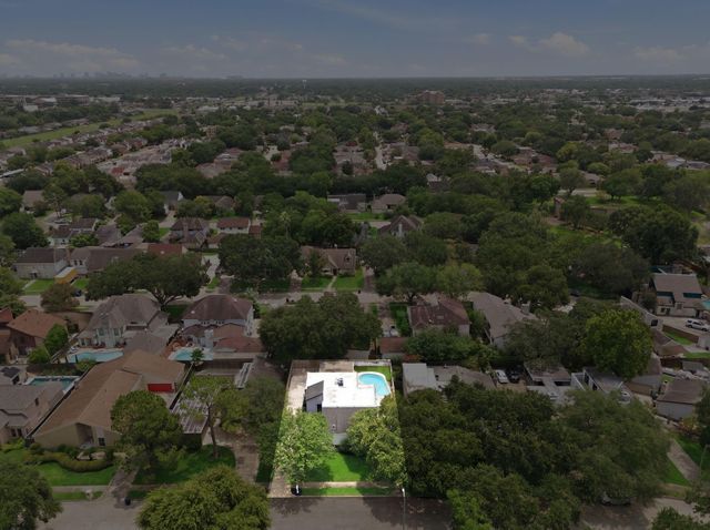 10731 Villa Lea Lane, Houston, TX 77071