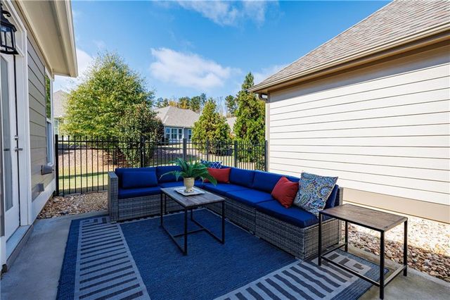 403 Heron Landing, Woodstock, GA 30188