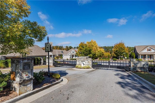 403 Heron Landing, Woodstock, GA 30188