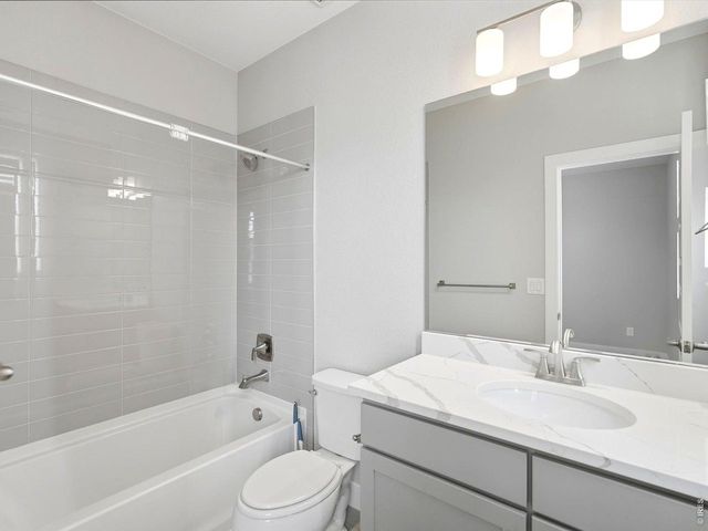 3012 Yale Dr, Broomfield, CO 80023