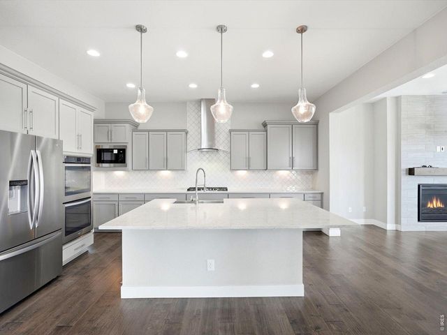 3012 Yale Dr, Broomfield, CO 80023