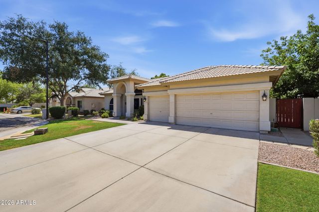 2149 E DRAKE Court, Gilbert, AZ 85234