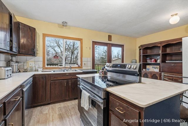 6240 S Michigan 66 Highway, Nashville, MI 49073