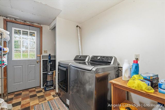 6240 S Michigan 66 Highway, Nashville, MI 49073