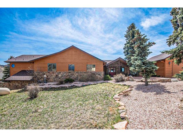 90 Mount Axtell Dr, Livermore, CO 80536