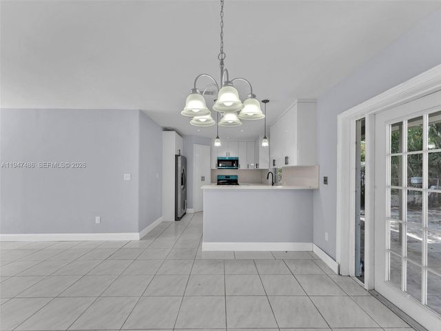 6525 SW sw 18 st, Miramar, FL 33023