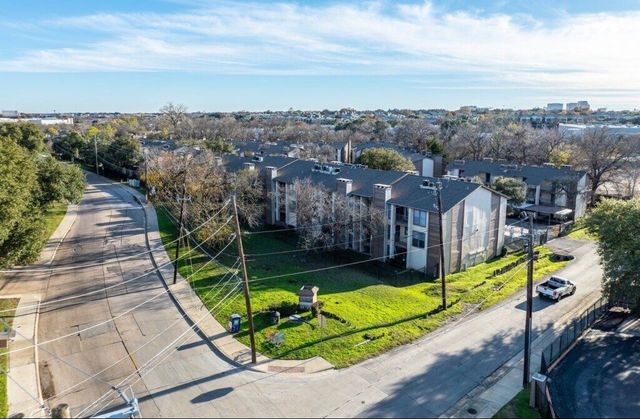 6050 Melody Lane, Dallas, TX 75231