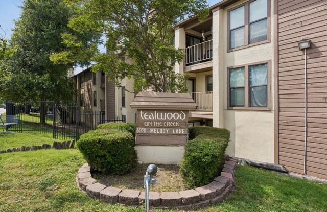 6050 Melody Lane, Dallas, TX 75231