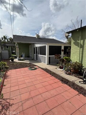 3297 N Pershing, San Bernardino, CA 92405