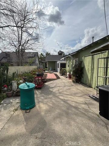 3297 N Pershing, San Bernardino, CA 92405