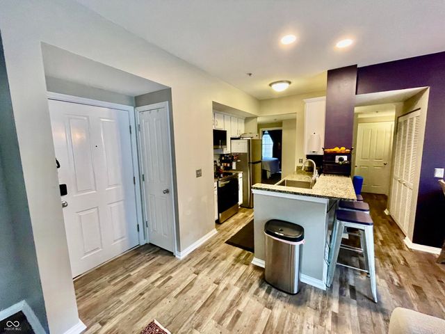 220 N Cleveland Street 220C, Indianapolis, IN 46204
