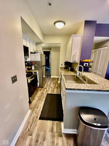 220 N Cleveland Street 220C, Indianapolis, IN 46204