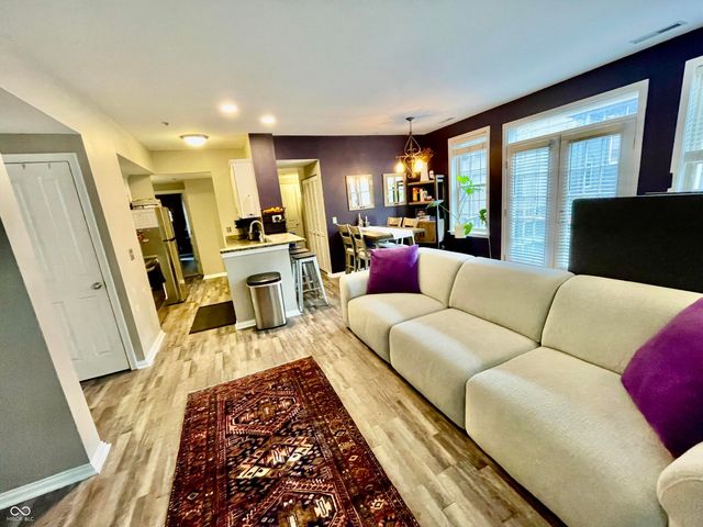 220 N Cleveland Street 220C, Indianapolis, IN 46204