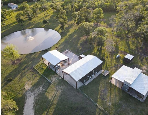 8178 Cr-860, Sweeny, TX 77480
