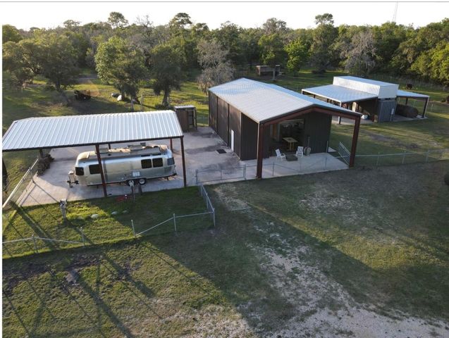 8178 Cr-860, Sweeny, TX 77480