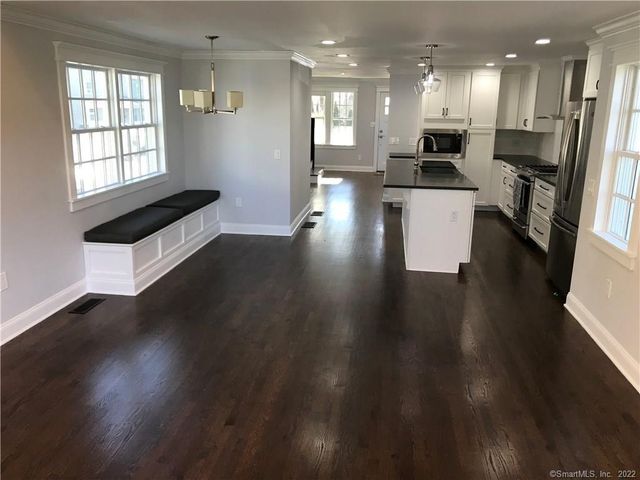 76 East Avenue, New Canaan, CT 06840