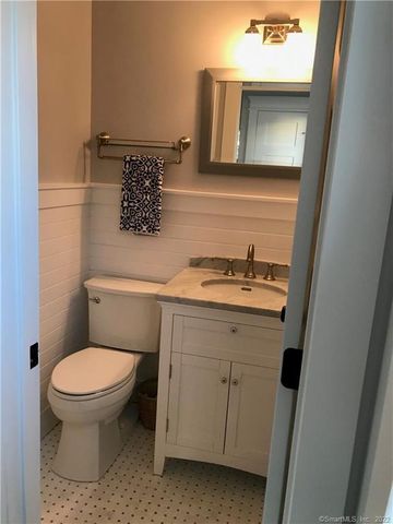 76 East Avenue, New Canaan, CT 06840