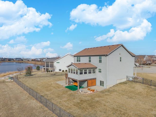 2501 Fieldstone Court, Normal, IL 61761