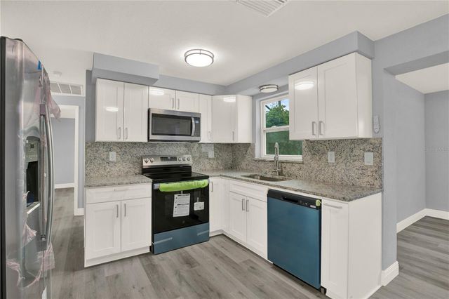 3800 LINKWOOD STREET, New Port Richey, FL 34652