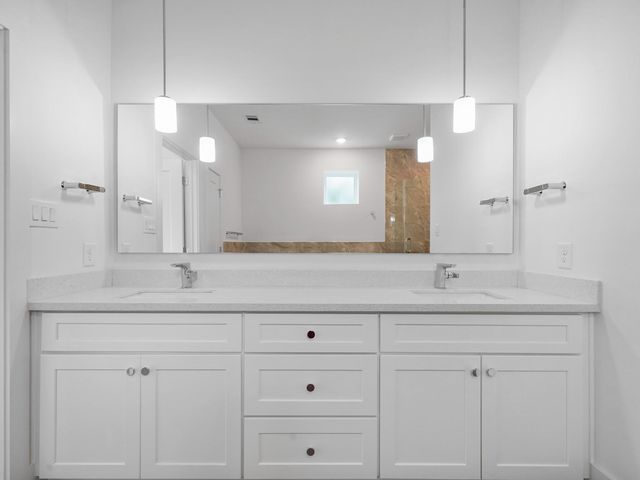 7504 Carver Road B, Houston, TX 77088