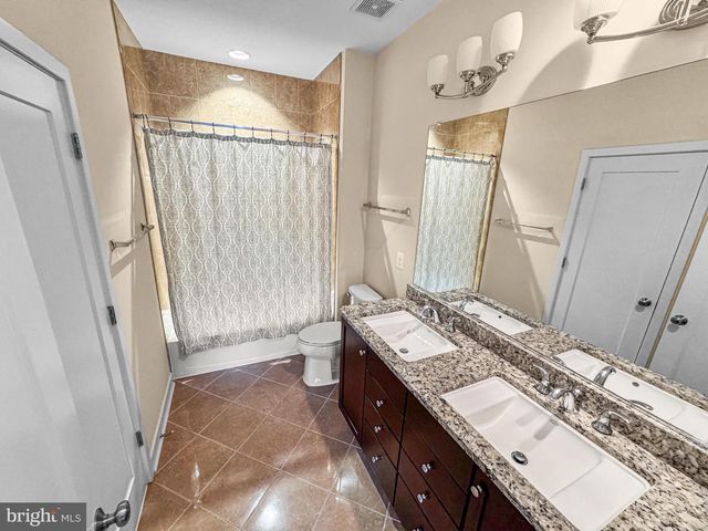 5610 45TH AVE, Hyattsville, MD 20781