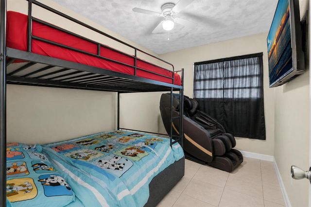 2743 NW 2nd Street, Boynton Beach, FL 33435