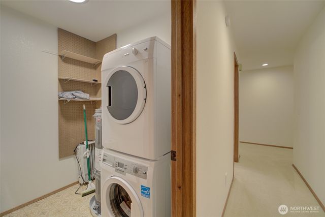 3055 80th Avenue SE #106, Mercer Island, WA 98040