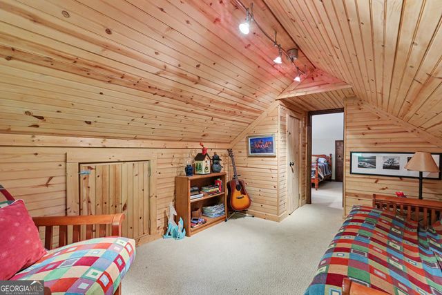 102 Moses Road, Rabun Gap, GA 30568