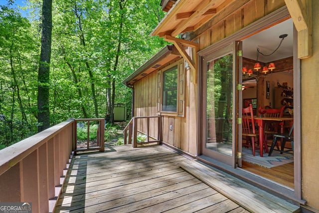 102 Moses Road, Rabun Gap, GA 30568