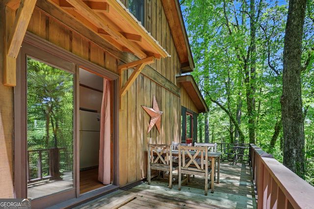 102 Moses Road, Rabun Gap, GA 30568