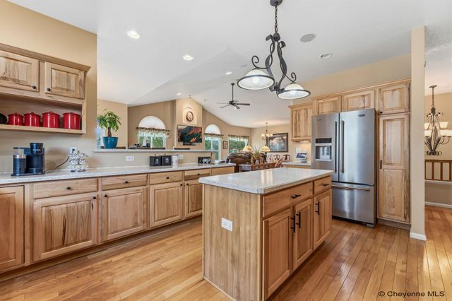 2802 REYNOLDS, Laramie, WY 82072