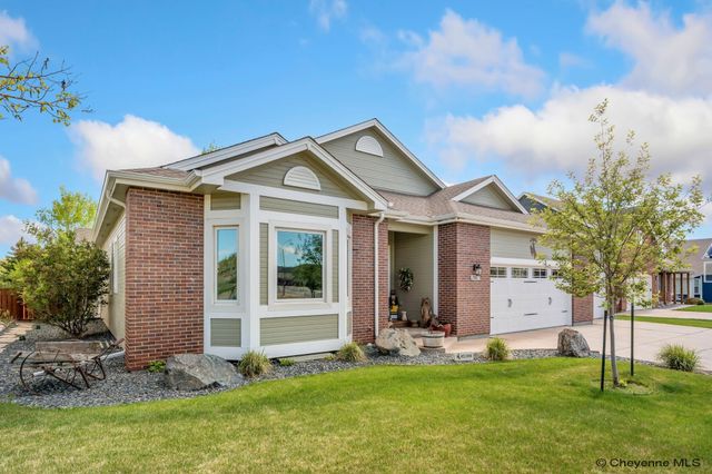 2802 REYNOLDS, Laramie, WY 82072