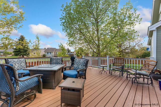 2802 REYNOLDS, Laramie, WY 82072