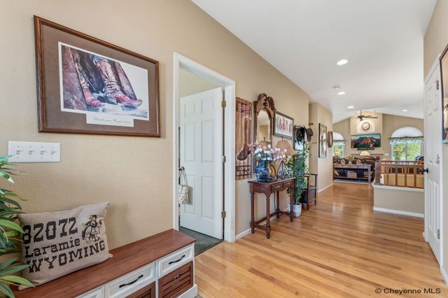 2802 REYNOLDS, Laramie, WY 82072
