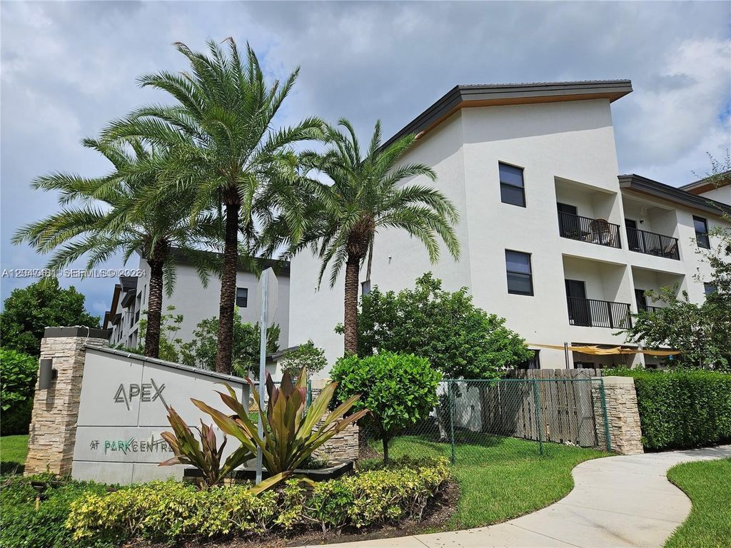 8195 NW 104th Ave 23, Doral, FL 33178