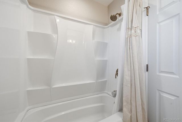 9775 Croke Drive, Thornton, CO 80260