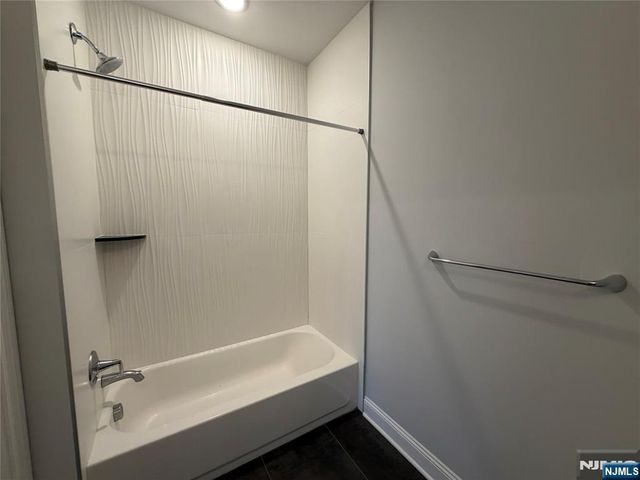 40 Park Avenue 303, Park Ridge, NJ 07656