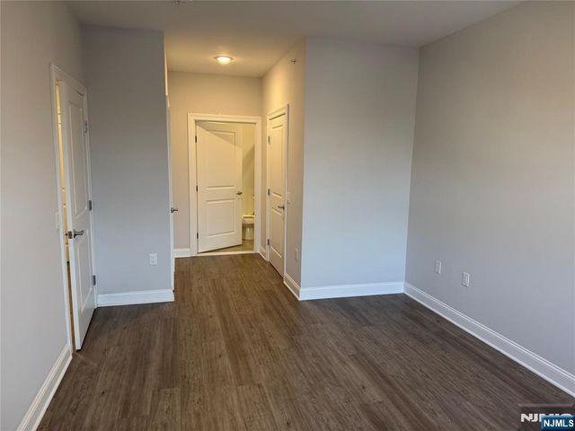 40 Park Avenue 303, Park Ridge, NJ 07656